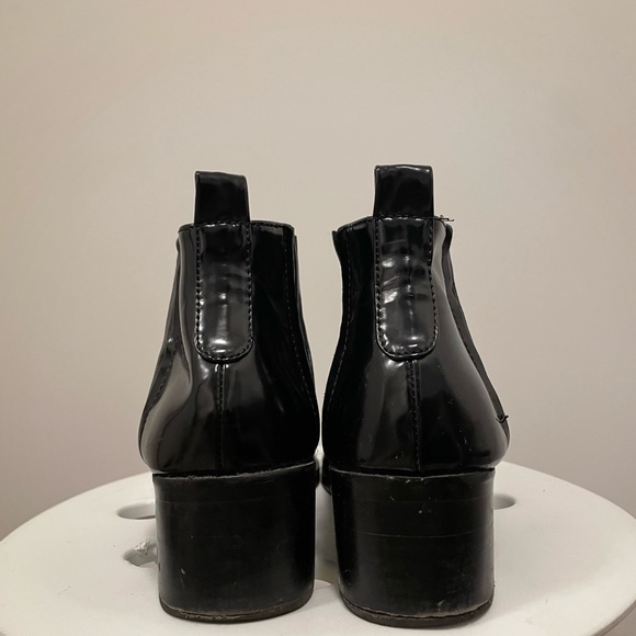 Semi Parent 2” Booties that are comfortable with garter on ankles! - Picture 5 of 5